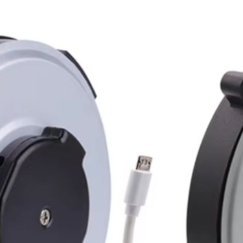 Outdoor Power Reel - ホワイト 2芯 0.75mm² 自動巻き取り式電源コードリール 1.8m 延長ケーブル