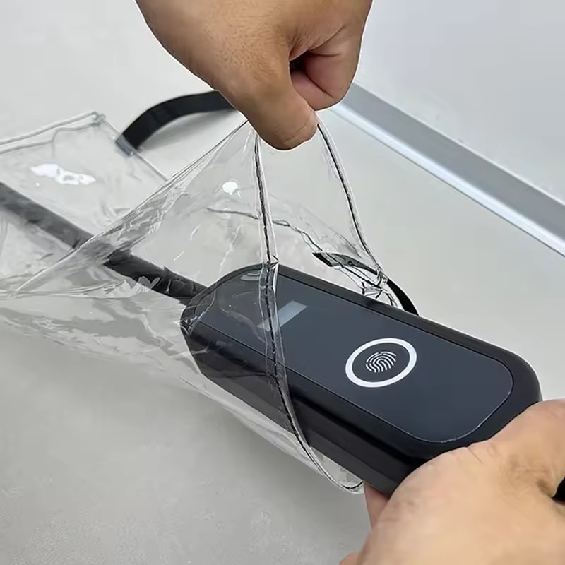 MOBIDEA 防水電気自動車充電器レインカバー防塵プロテク - Outdoor Power Outlet Cover のレビューと価格
